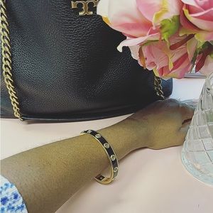 Coach Bangle Bracelet 🖤💛